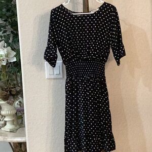 HEART ❤️ HIPS Black and White Polka Dot Dress great preowned condition SZ L